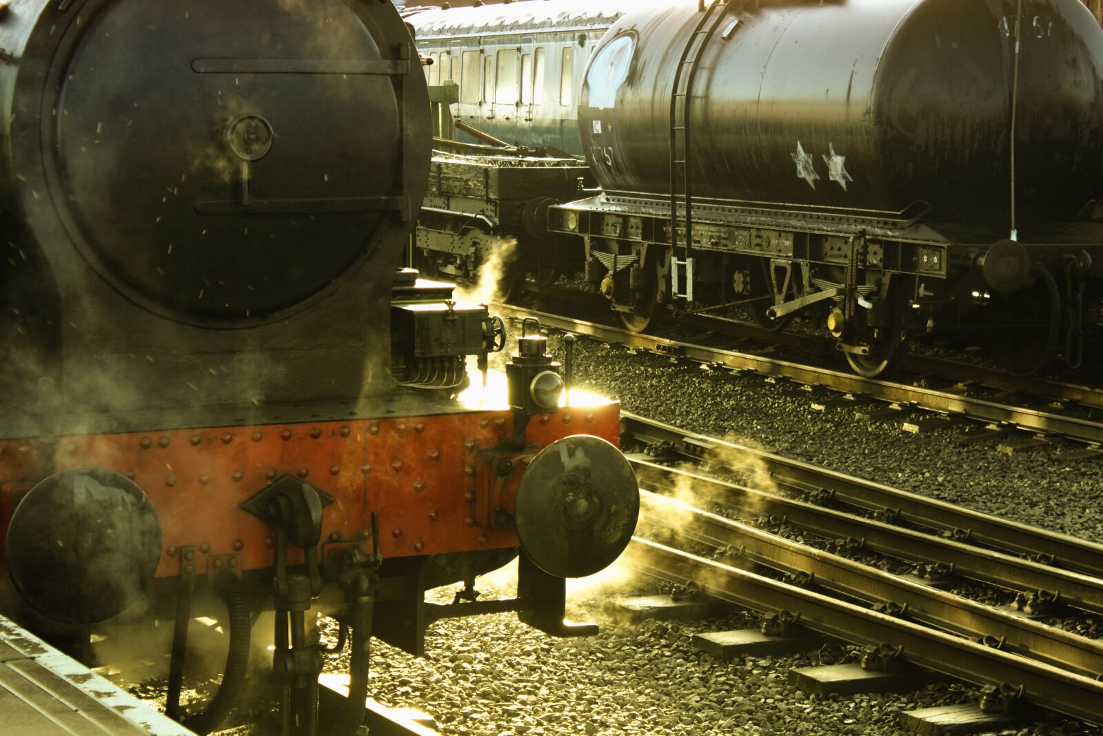 Canon EOS 550D (EOS Rebel T2i / EOS Kiss X4) sample photo. Blur, engine, iron, locomotive photography