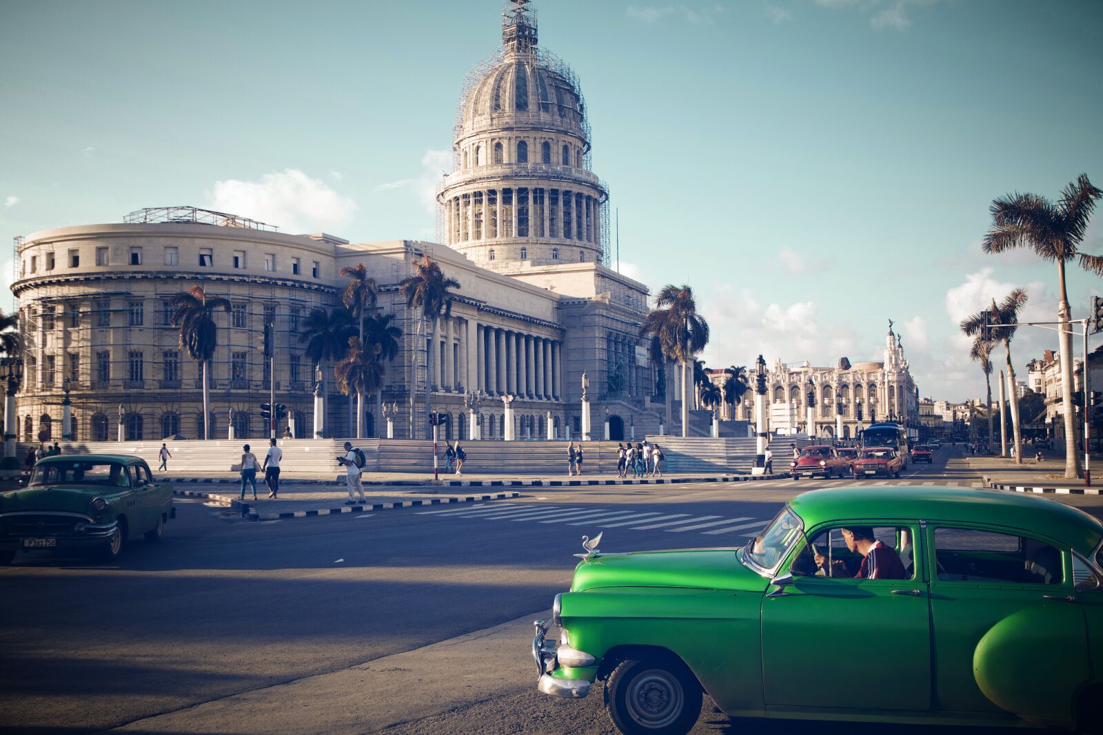 Canon EOS 550D (EOS Rebel T2i / EOS Kiss X4) sample photo. Cuba, havana, oldtimer photography