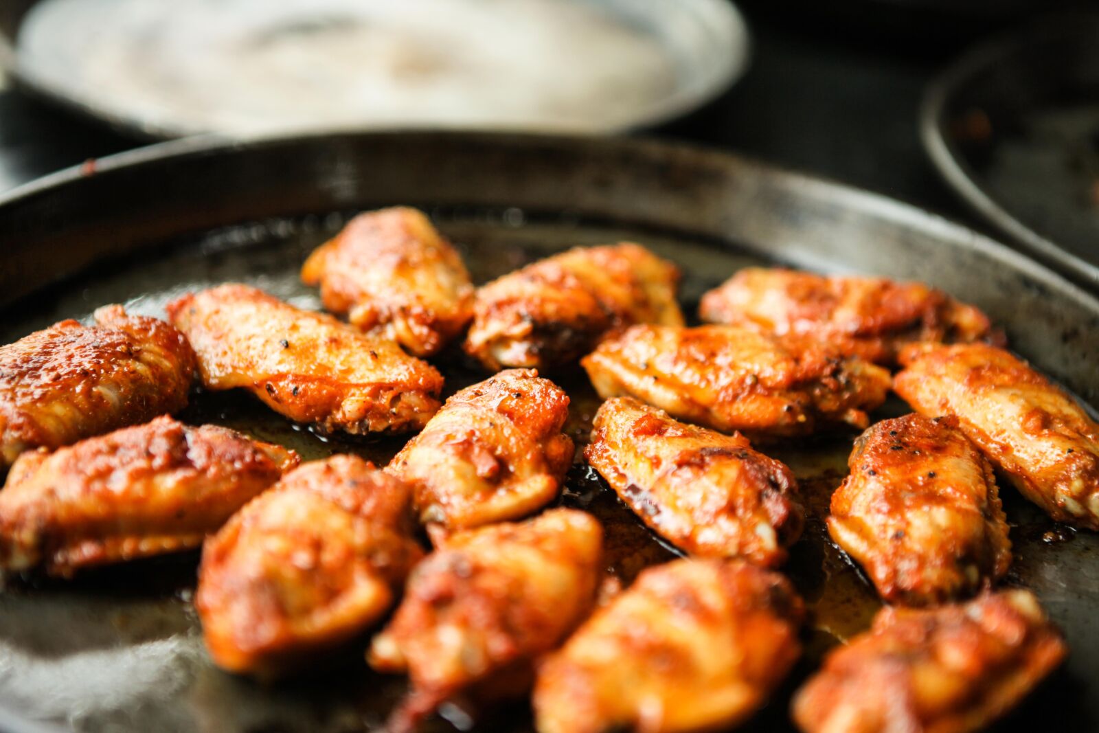 Canon EOS 5D Mark II sample photo. Chicken wings, secret, iron photography