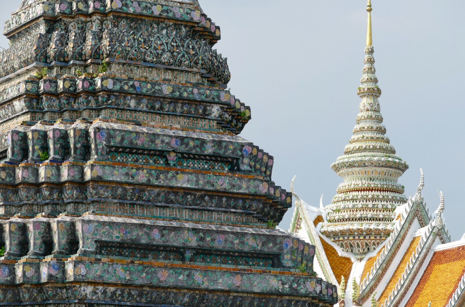 Panasonic Lumix DMC-FZ1000 sample photo. Buddha, temple, wat photography