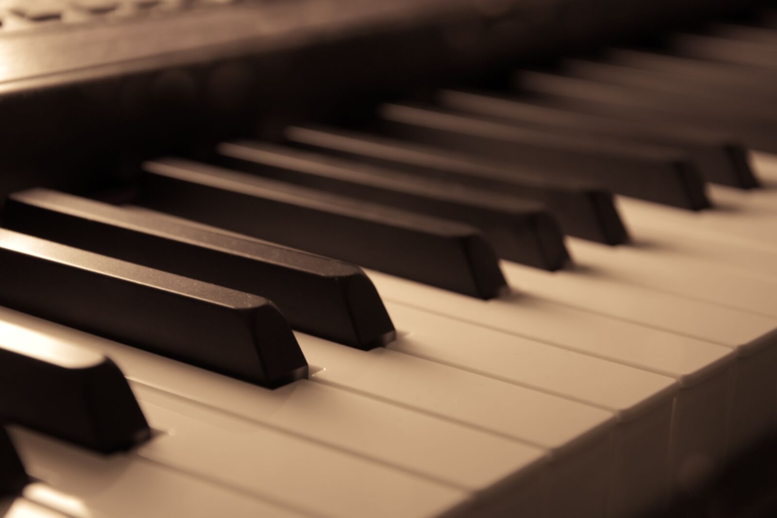 Nikon D3300 sample photo. Piano, oldschool, vintage photography