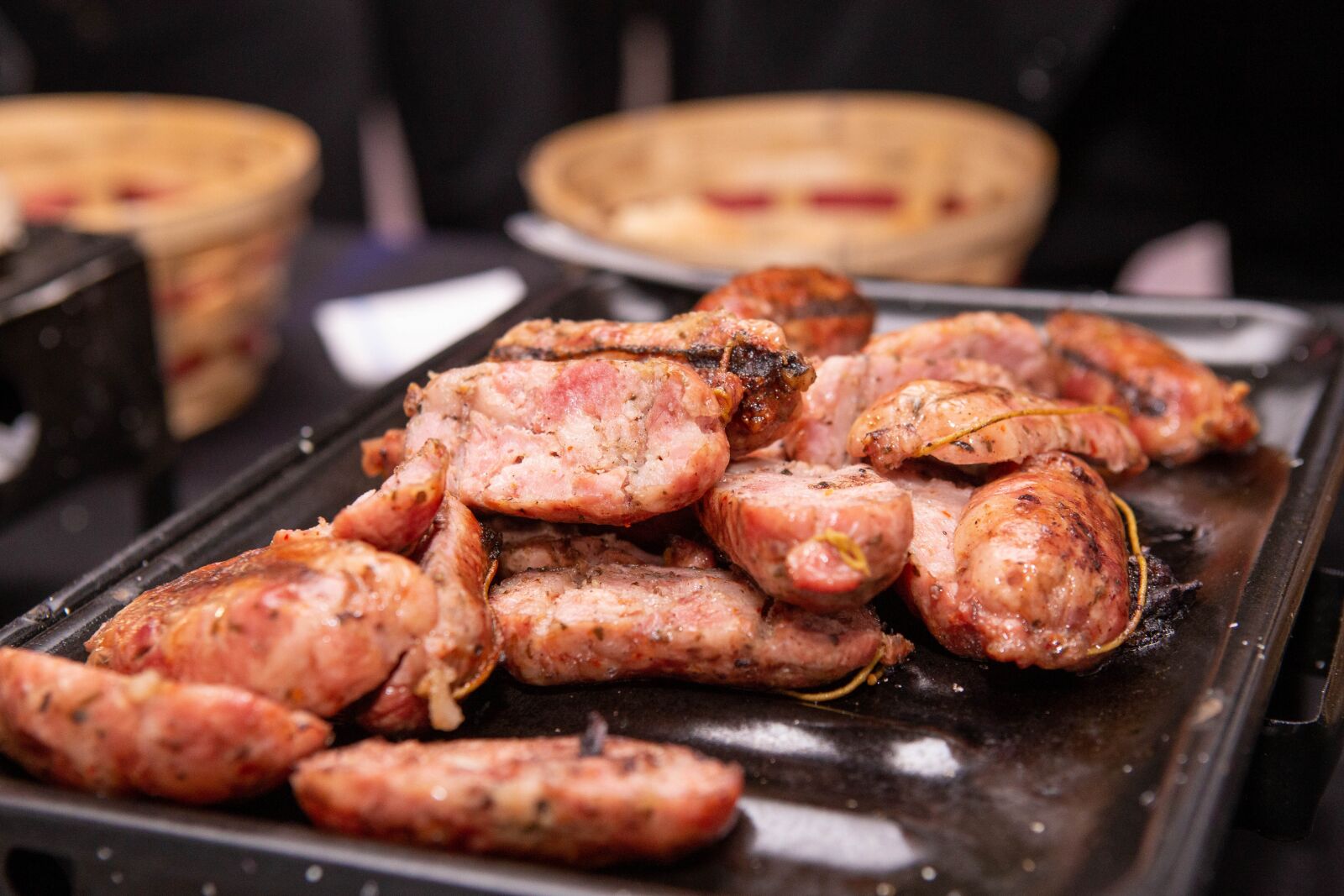 Canon EOS 6D + Canon EF 24-70mm F2.8L USM sample photo. Food, sausages, eat photography