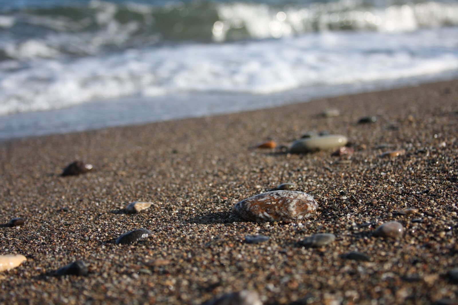 Canon EOS 40D sample photo. A mr, wave, stone photography