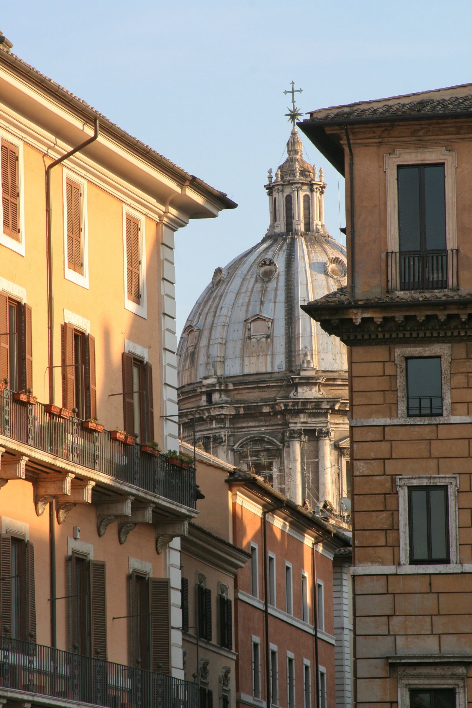 Canon EOS 400D (EOS Digital Rebel XTi / EOS Kiss Digital X) sample photo. Italy, rome, place navona photography