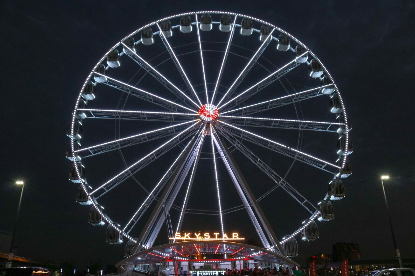 Canon EOS 80D sample photo. Ferris, wheel, fair photography