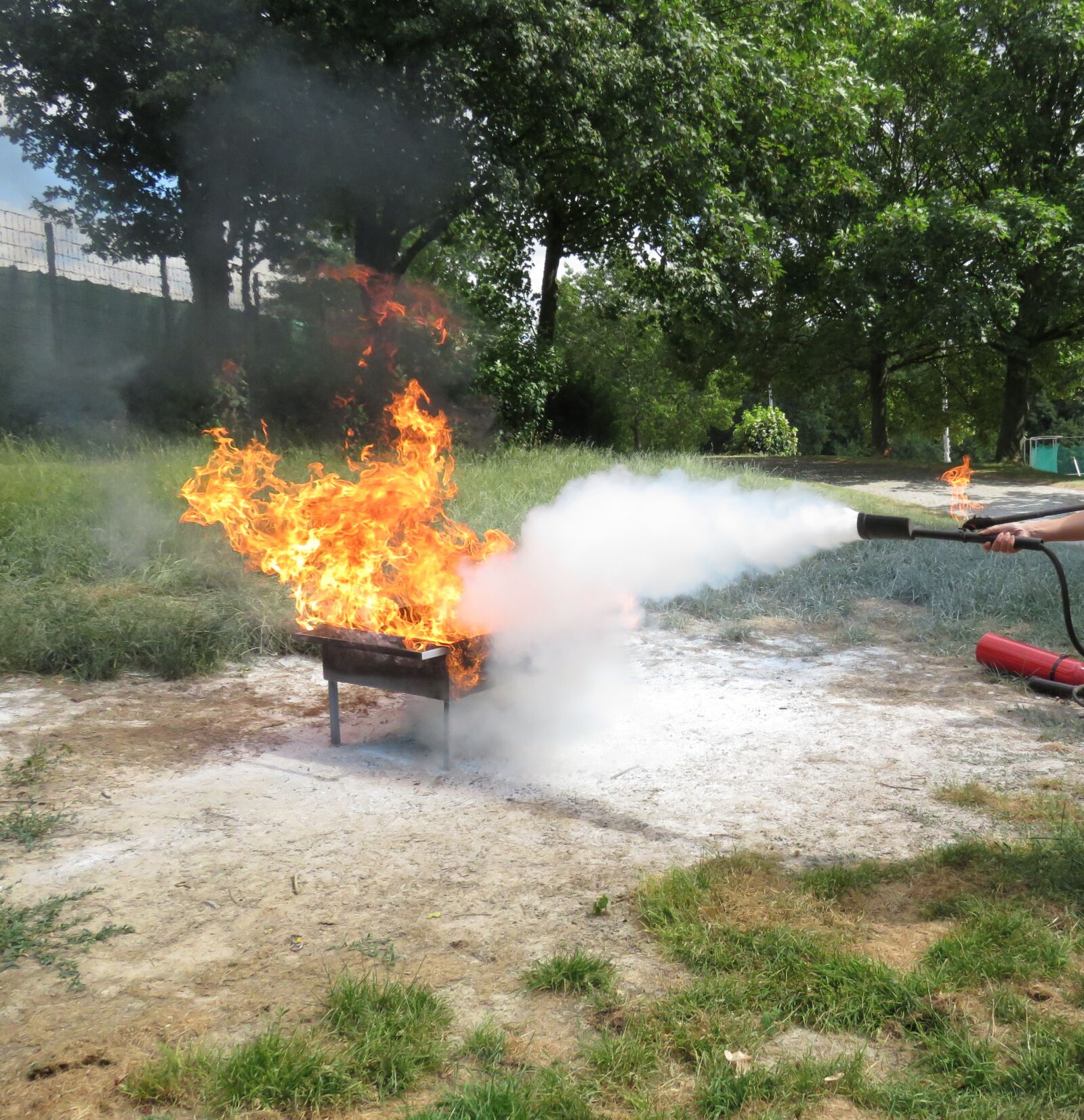Canon PowerShot SX60 HS sample photo. Fire, delete exercise, fire photography