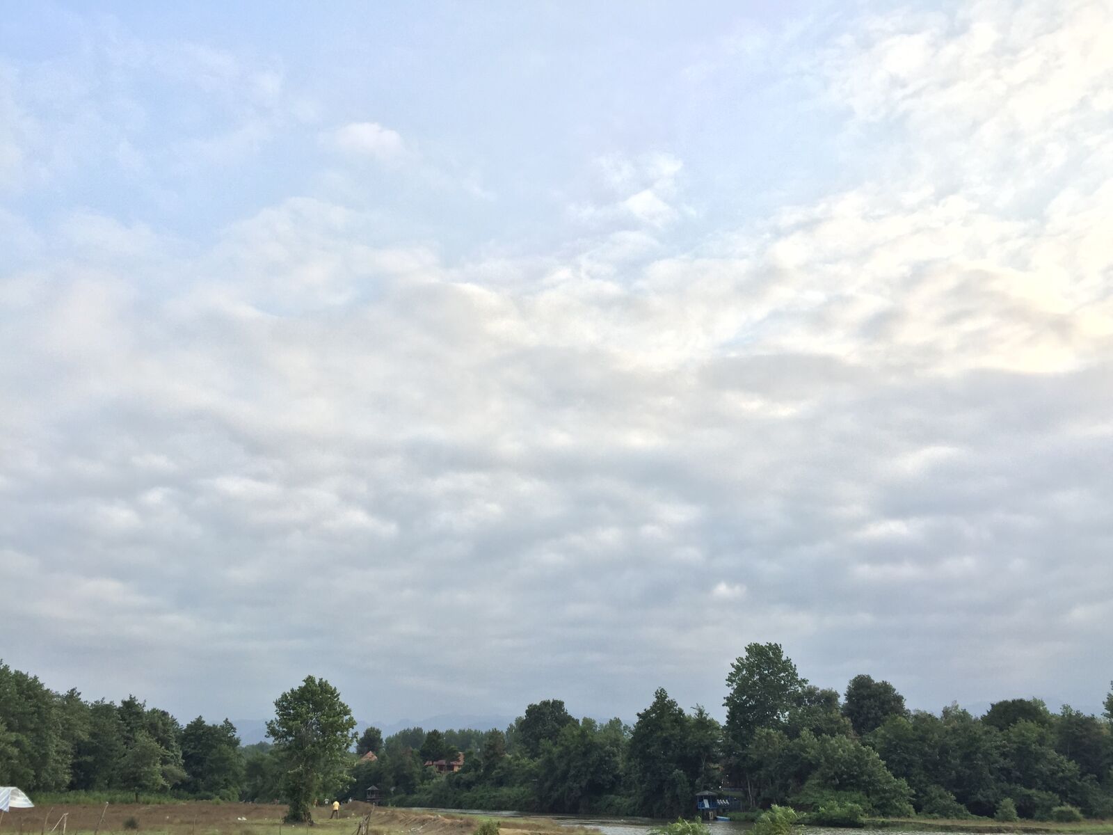 iPhone 6 Plus back camera 4.15mm f/2.2 sample photo. Blue, sky photography