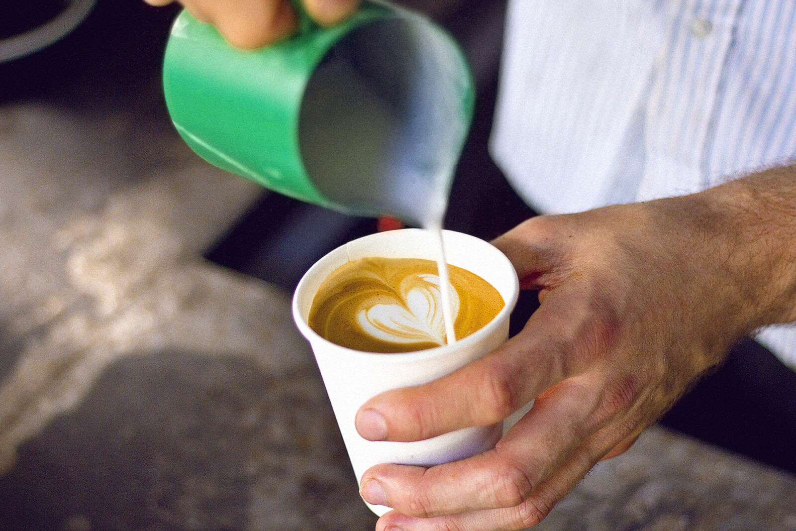 Canon EF 50mm F1.8 II sample photo. Person, pouring, cream photography