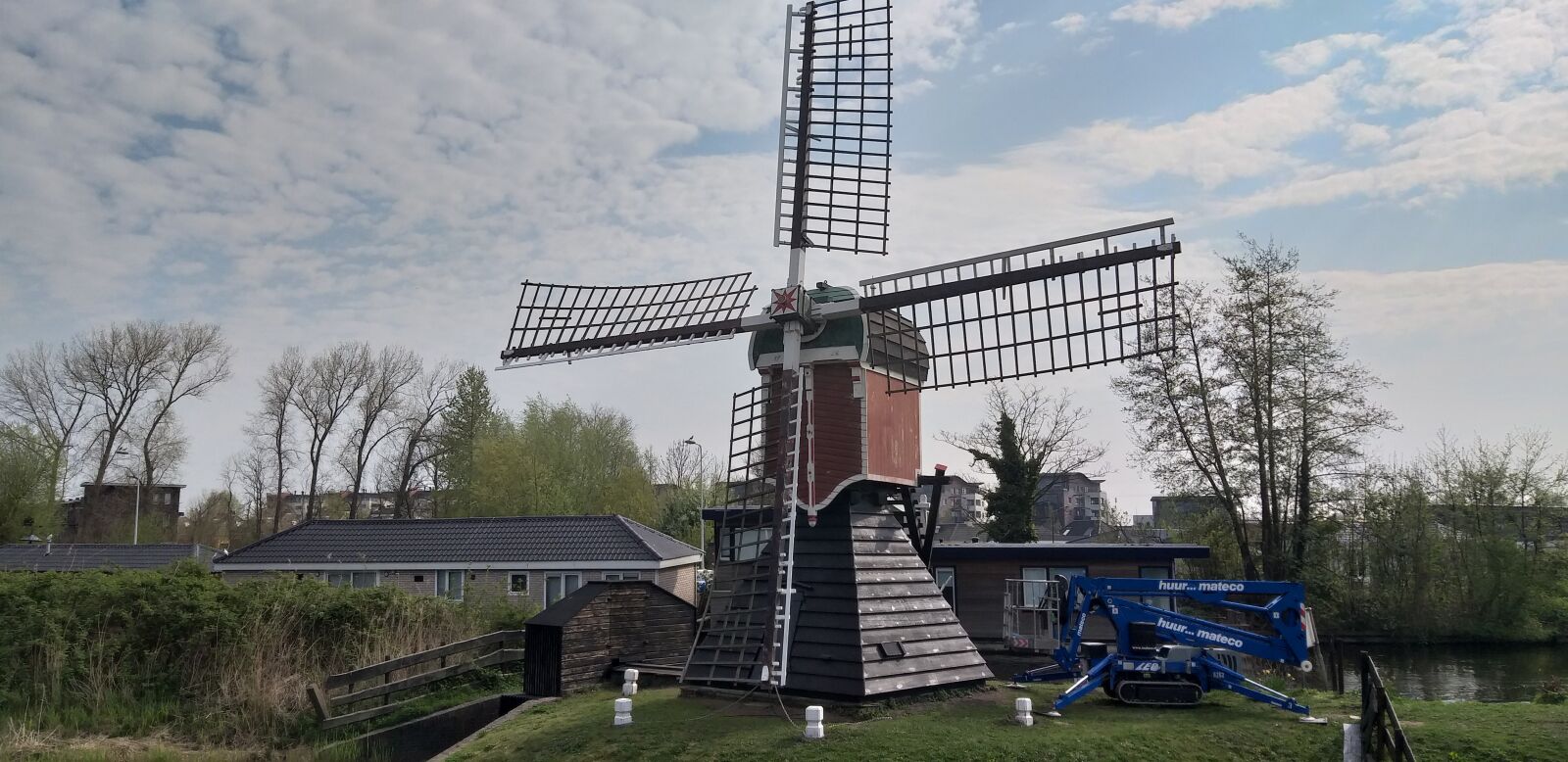 Samsung Galaxy A6+ sample photo. Mill, lead, kikkermolen photography