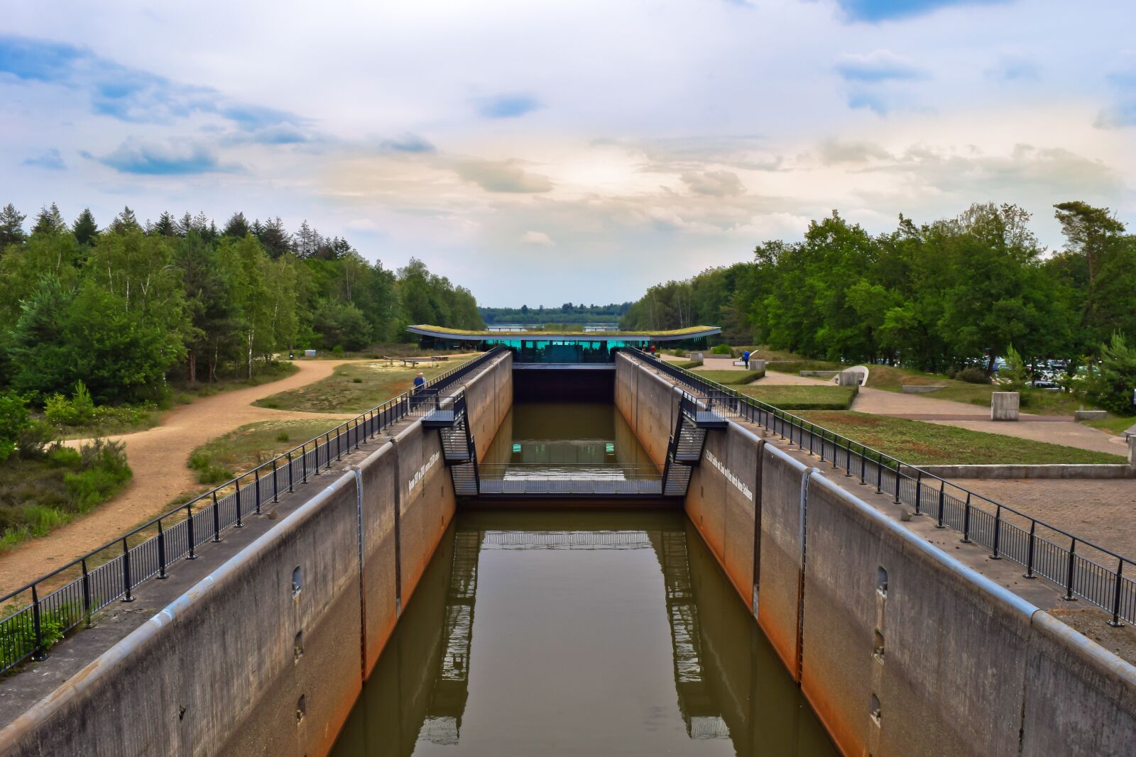 Nikon D3300 sample photo. Water, lock, river photography
