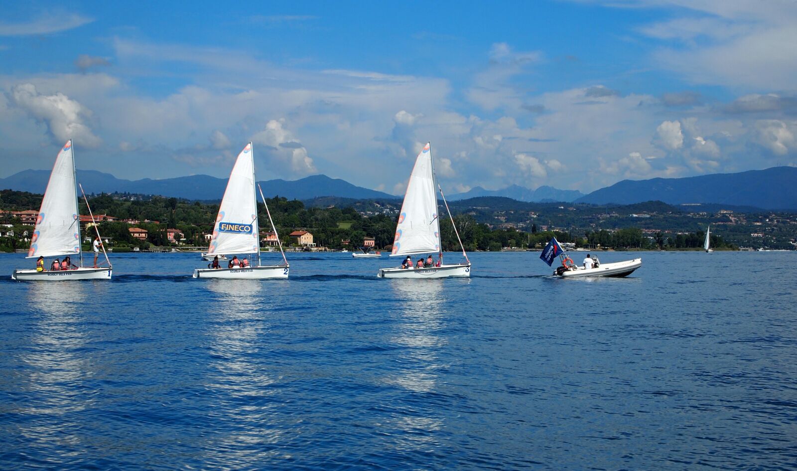 Olympus PEN E-PL1 sample photo. Sailing boat, sailing, boats photography
