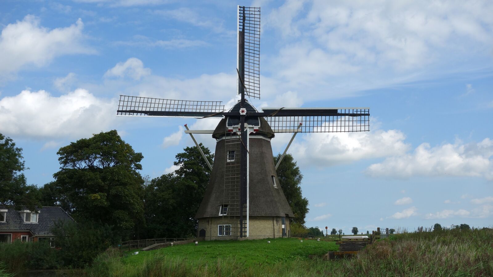 Sony Cyber-shot DSC-RX100 sample photo. Mill, wind mill, historic photography