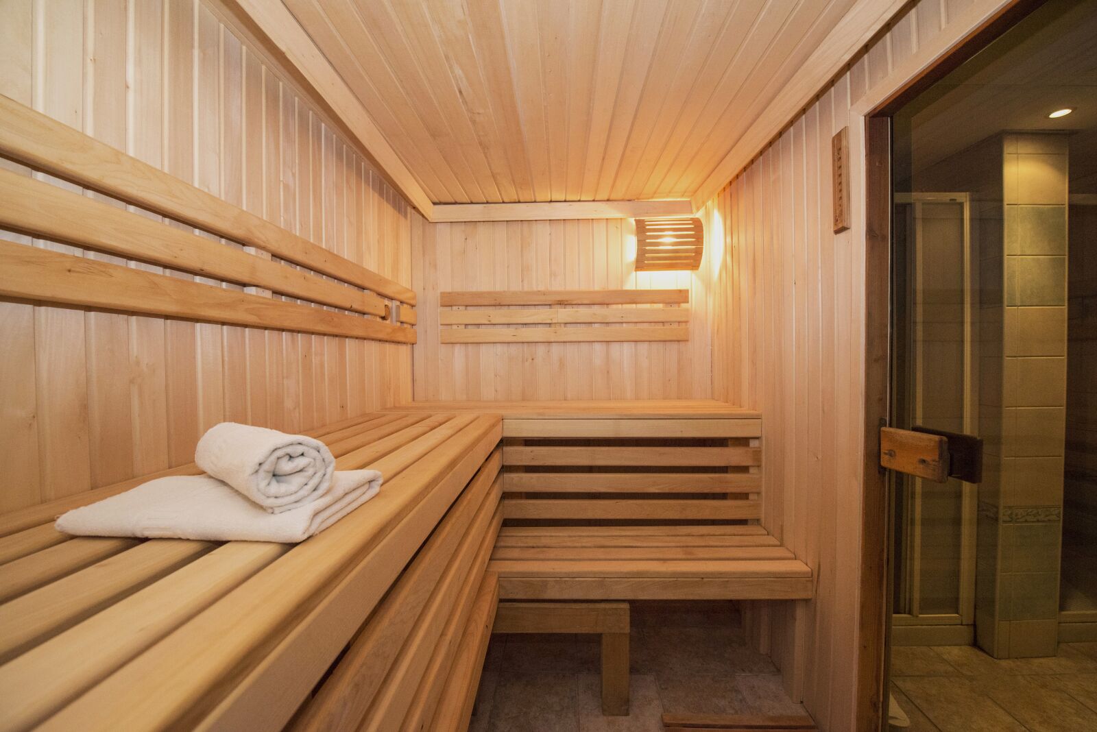 Nikon D750 sample photo. Pool, sauna, bath photography