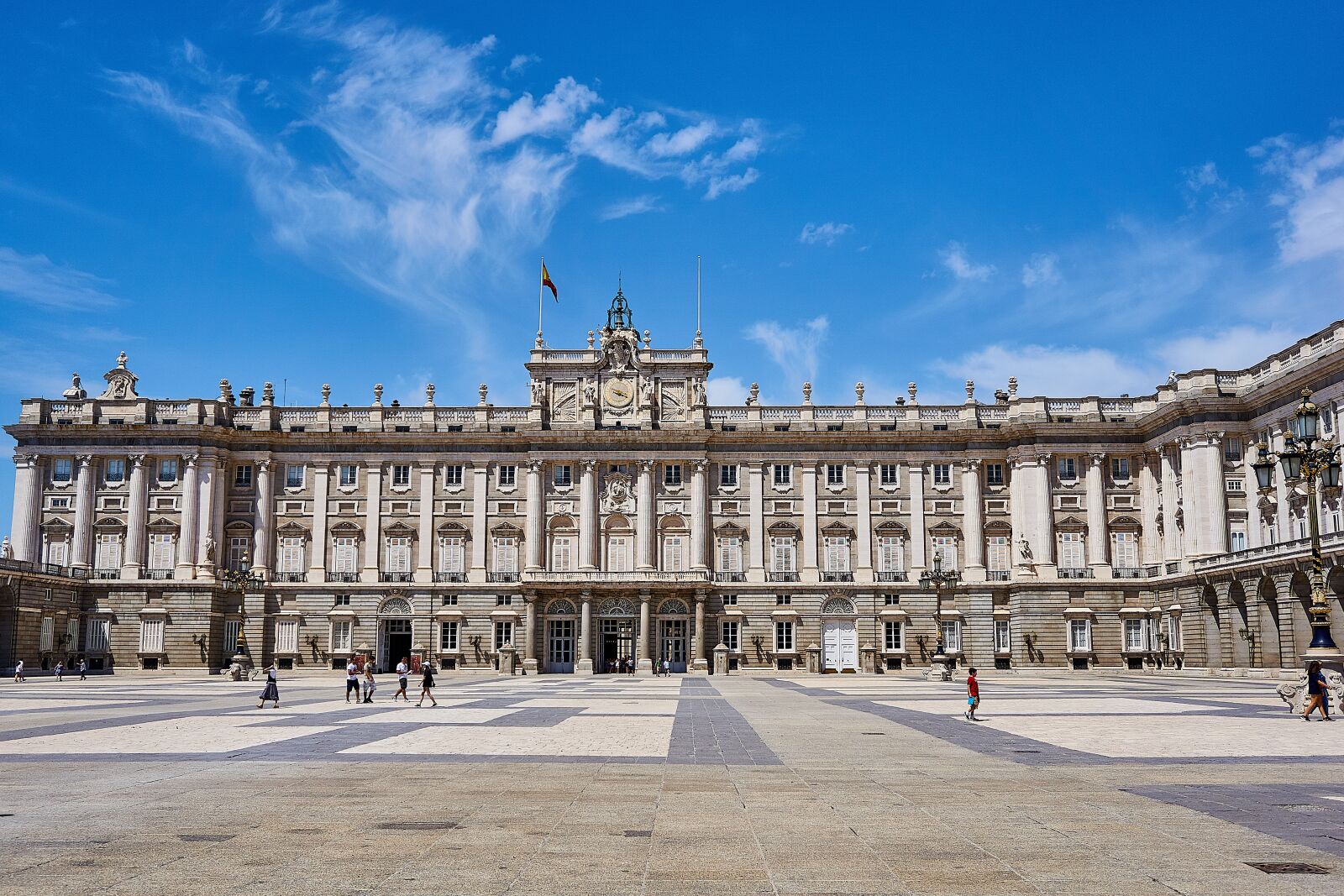 Sony a6000 sample photo. Spain, madrid, palace photography