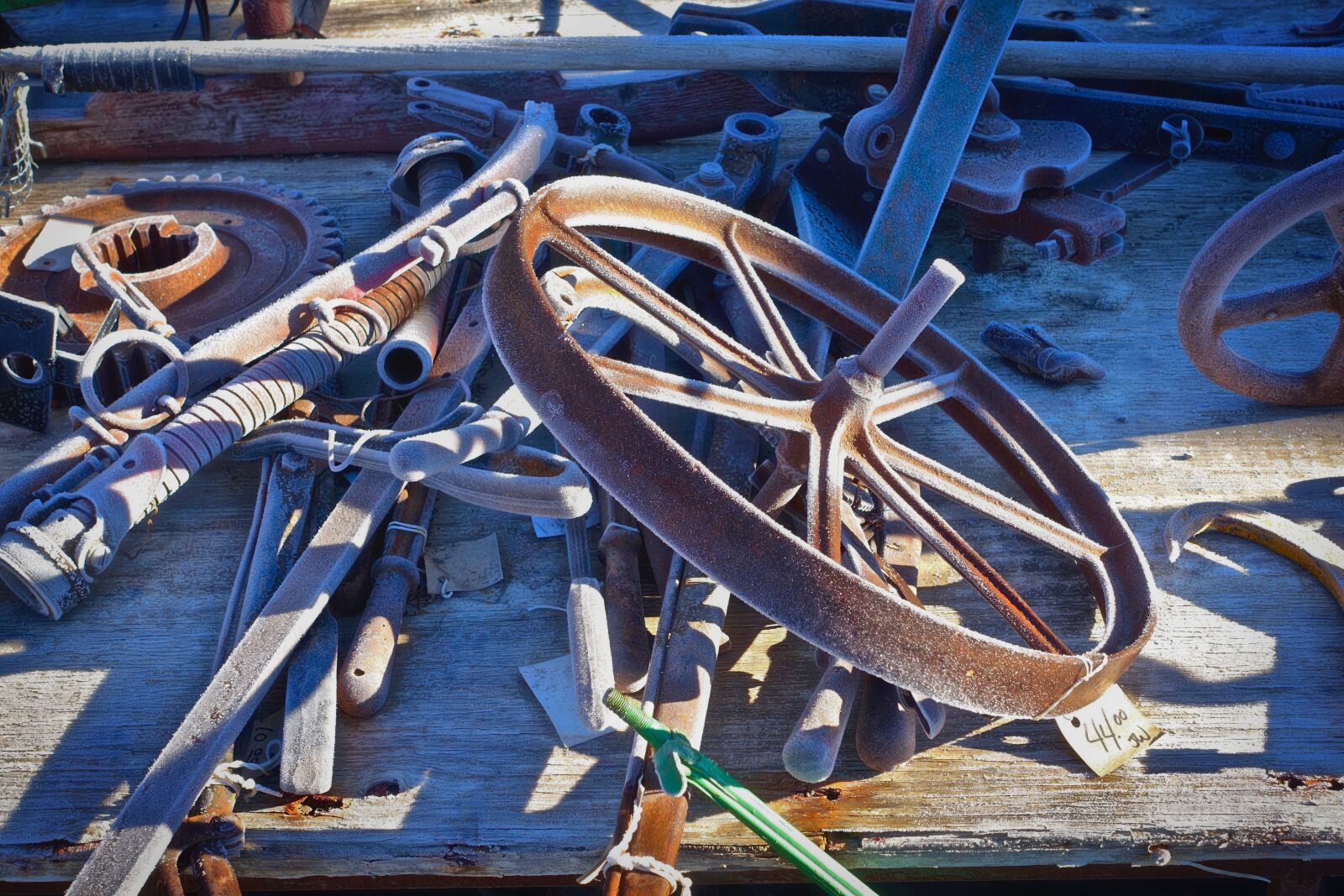 Sony Cyber-shot DSC-RX100 III sample photo. Wheel, vintage, metal photography