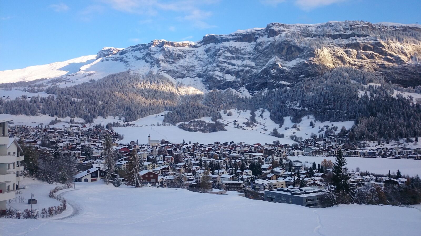 Sony Xperia Z1 Compact sample photo. City, alpine, mountains photography