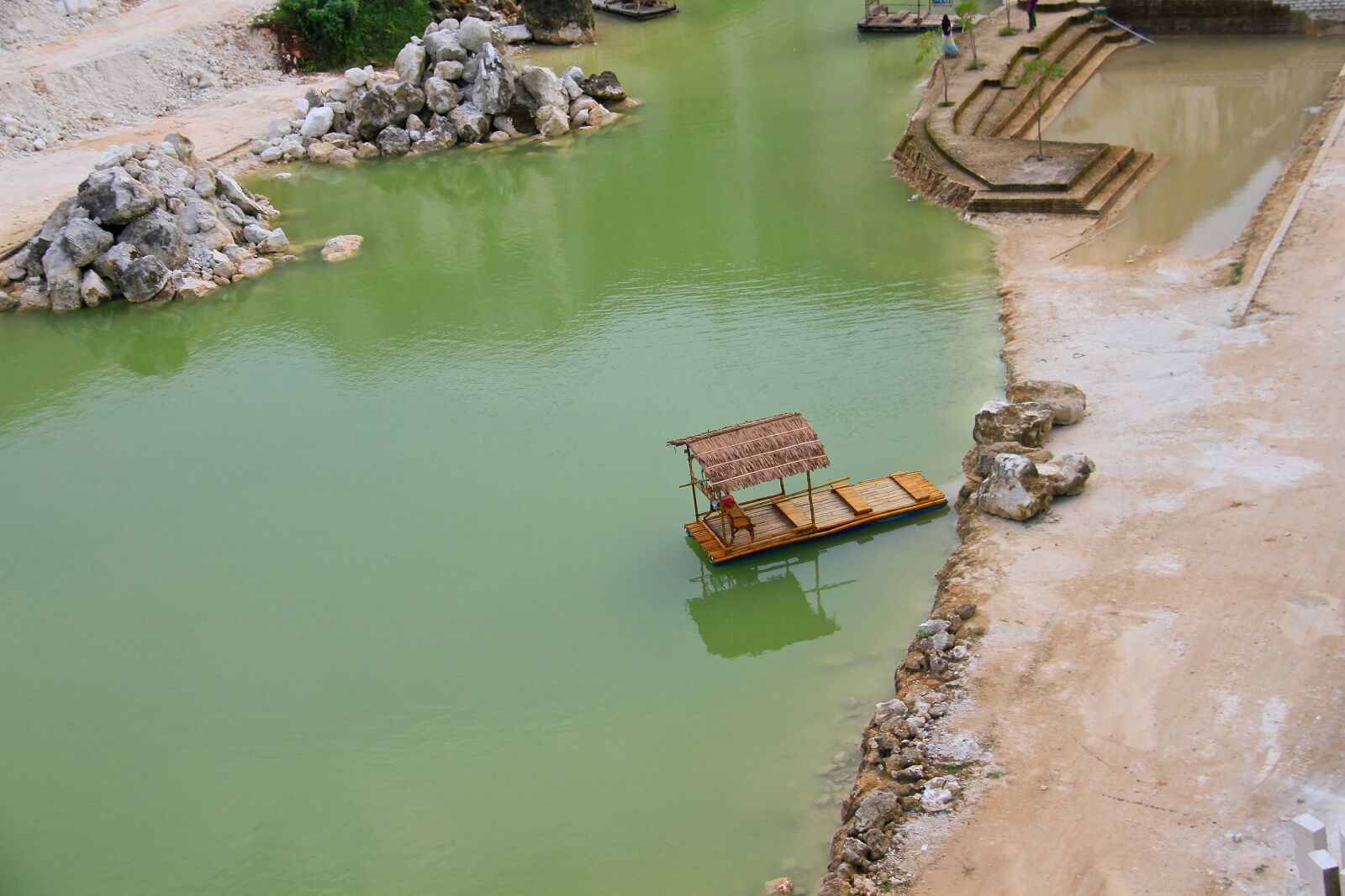 Canon EF-S 18-200mm F3.5-5.6 IS sample photo. Beautiful, eastjava, place photography