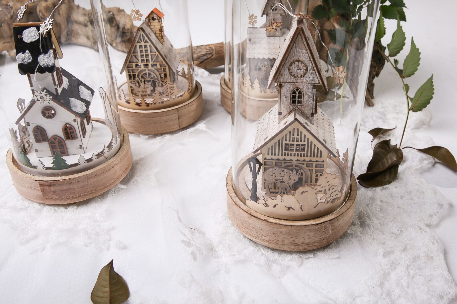 Canon EF 24-70mm F2.8L II USM sample photo. Christmas, music box, decoration photography