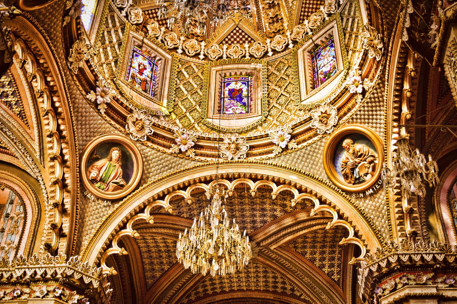 Nikon D5300 sample photo. Religion, inside, ornament photography