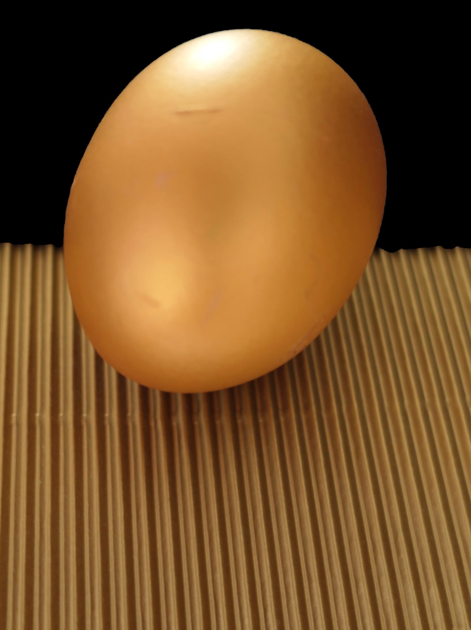 Panasonic Lumix DMC-LX10 (Lumix DMC-LX15) sample photo. Egg, easter egg, protein photography