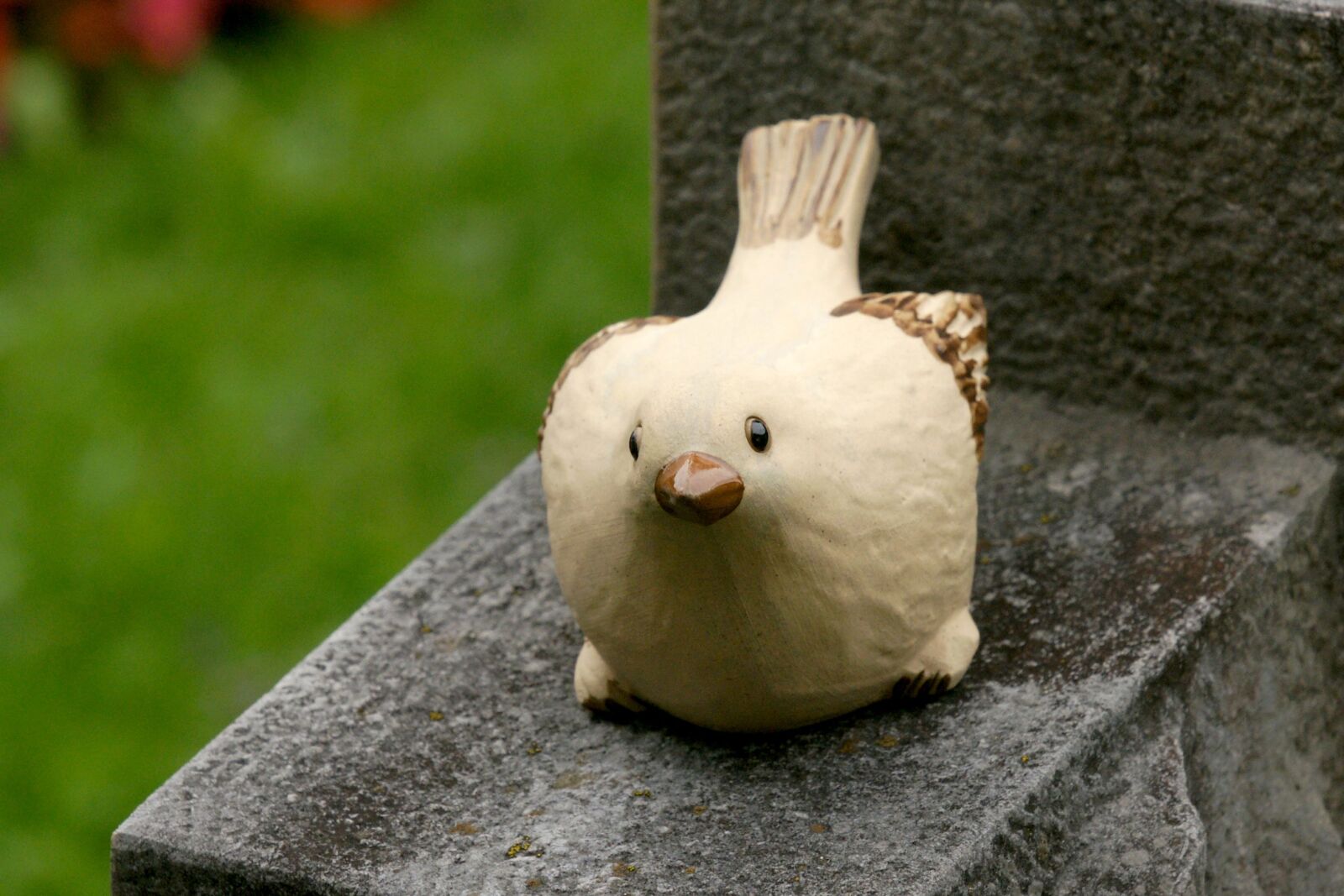 Sony Alpha DSLR-A700 sample photo. Bird, figure, sculpture photography