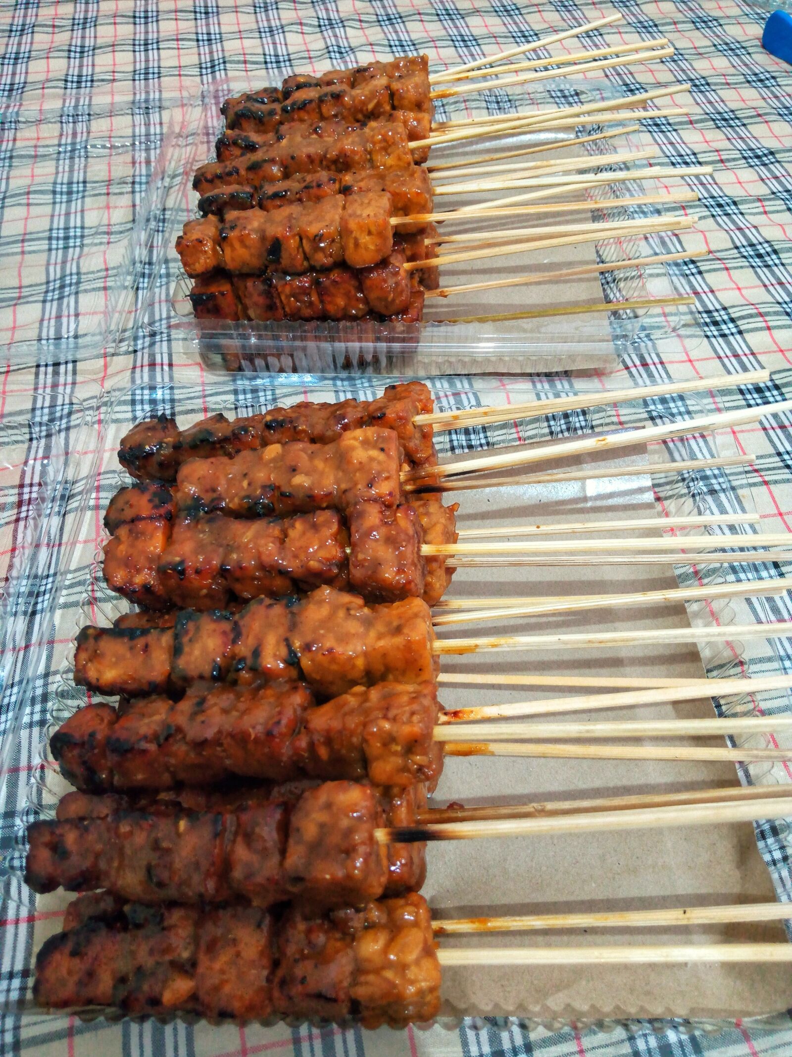 INFINIX MOBILITY LIMITED Infinix X650C sample photo. Foods, lunch, family photography