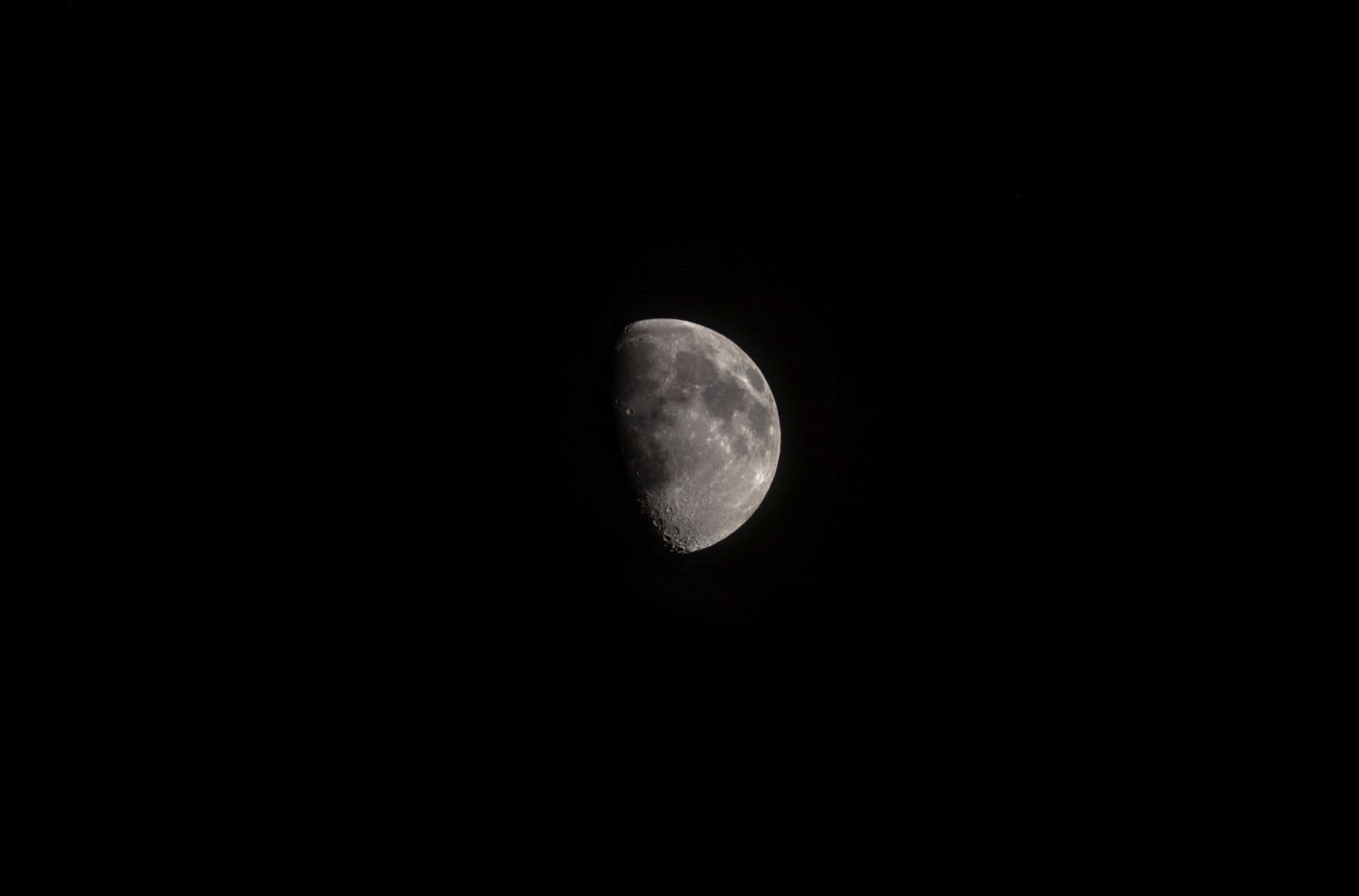 Nikon D5200 sample photo. Moon photography