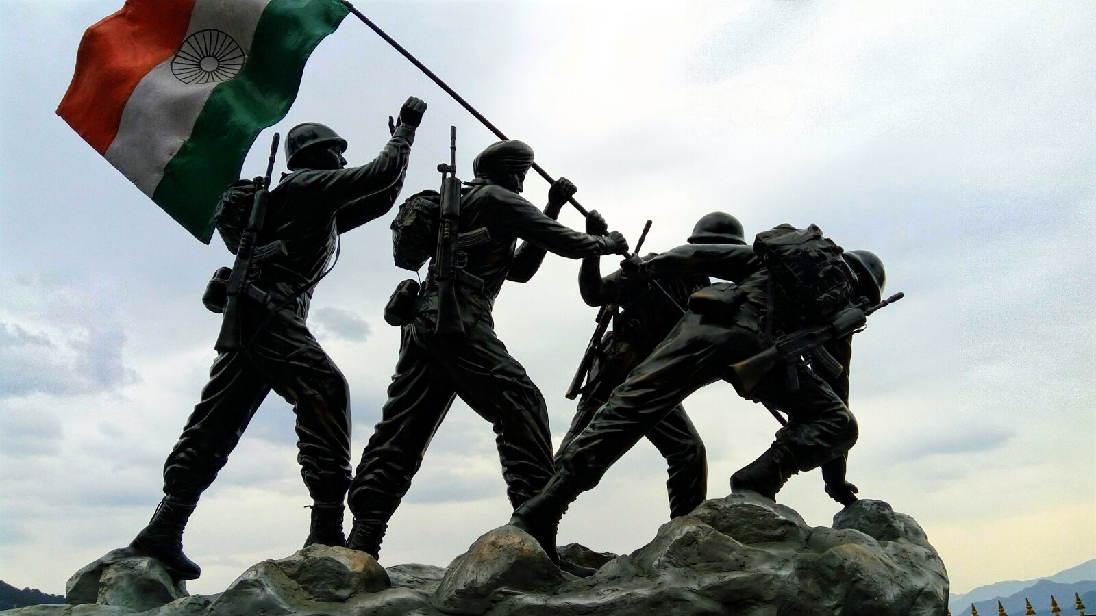 Lenovo VIBE X3 LITE sample photo. Indian flag, indian army photography