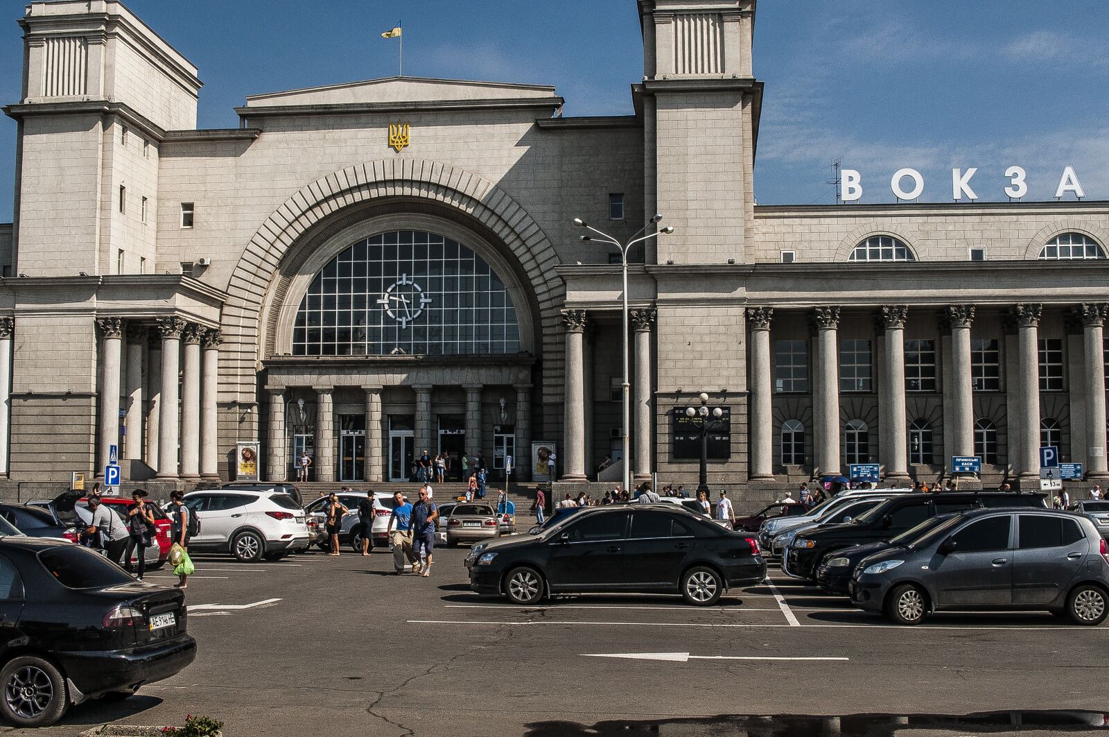 Nikon D90 sample photo. Station, dnieper, people photography