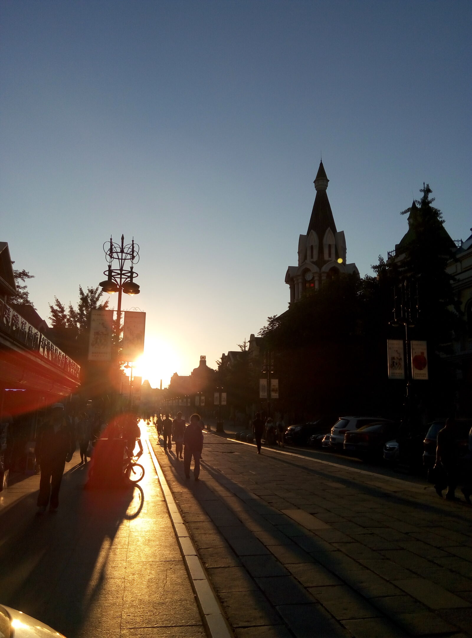 Meizu m1 sample photo. City, contre, jour, people photography
