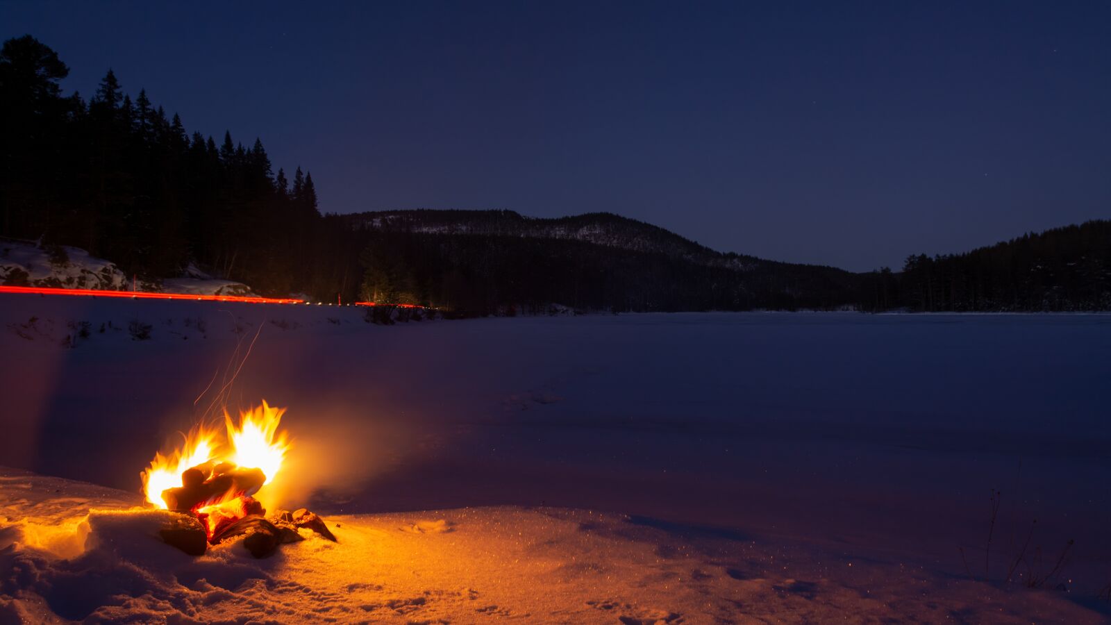 Nikon D7100 sample photo. Campfire, night, cold photography