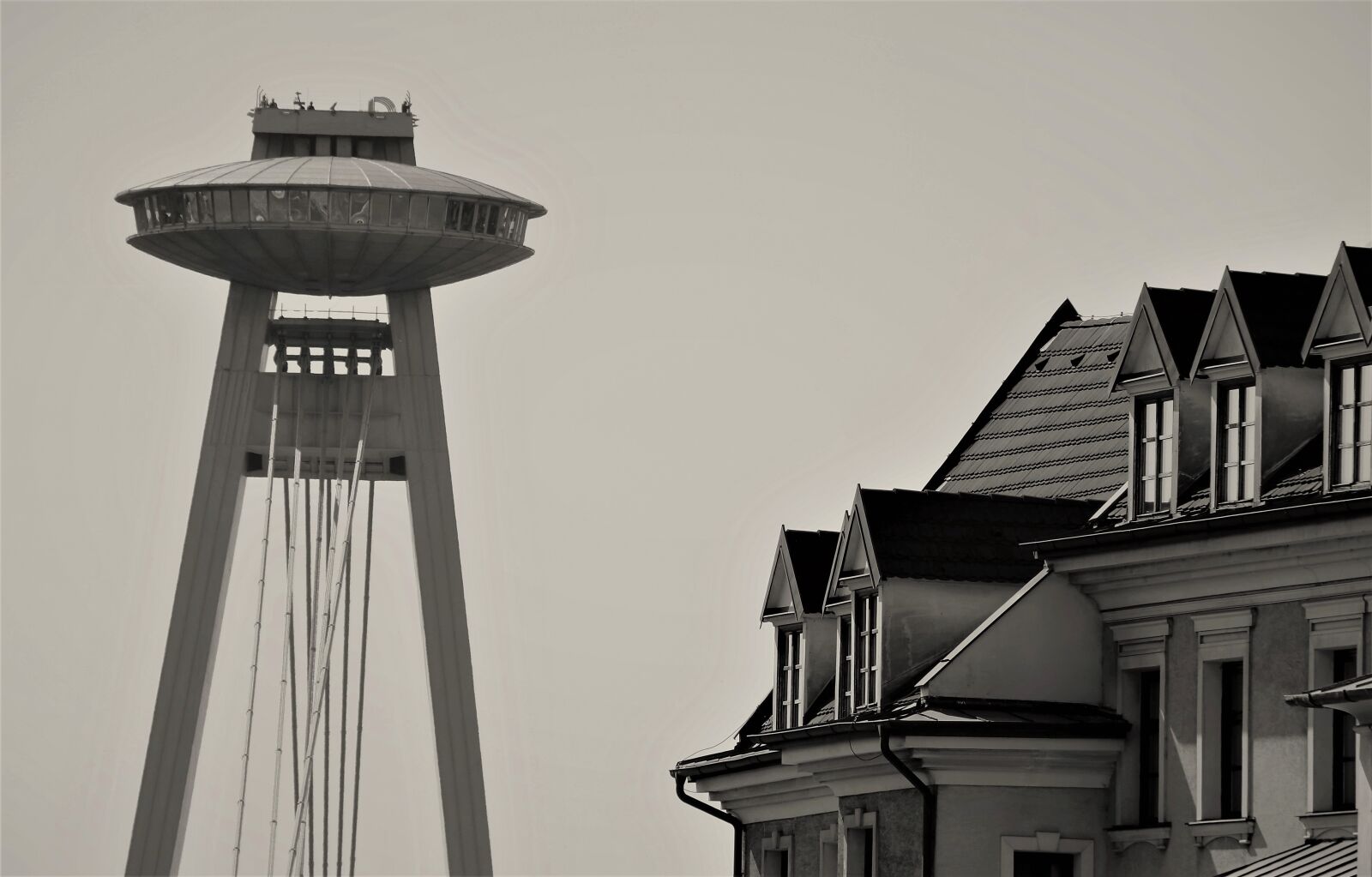 Canon EOS 80D sample photo. Lookout, bratislava, ufo photography