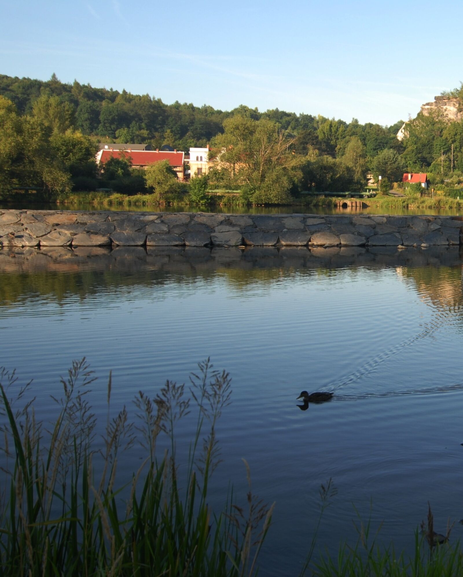 Nikon D200 sample photo. River, water, dam photography