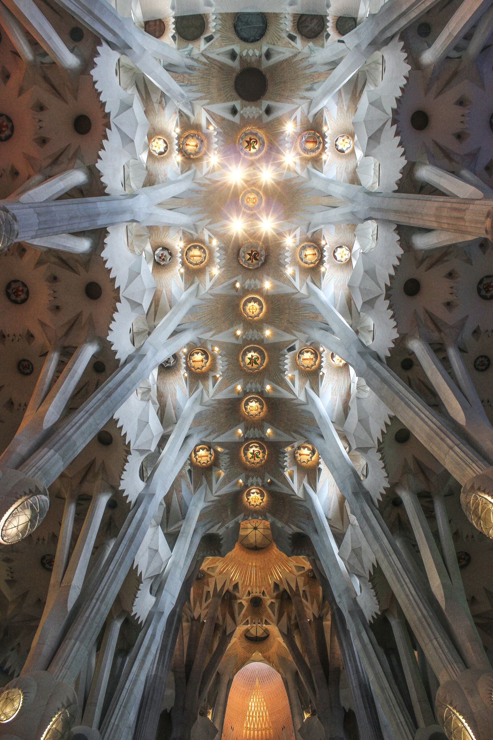 Canon EOS 600D (Rebel EOS T3i / EOS Kiss X5) sample photo. Architecture, church, travel photography