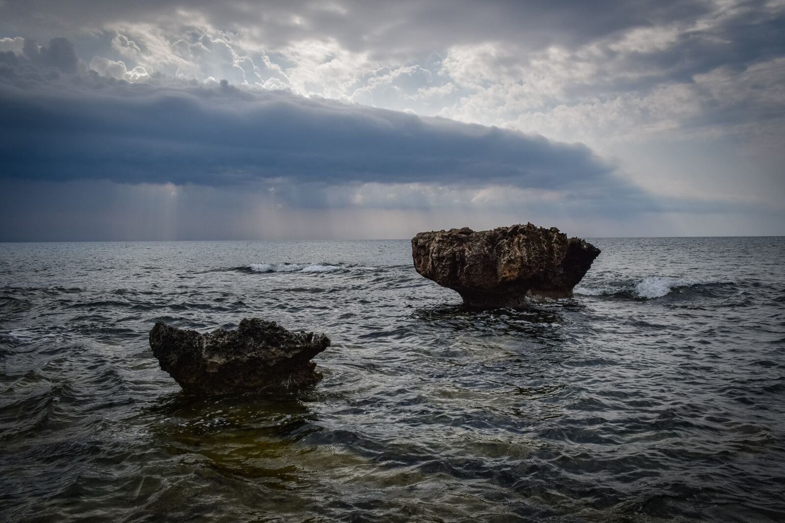 Nikon D3300 sample photo. Rock, sea, sky photography