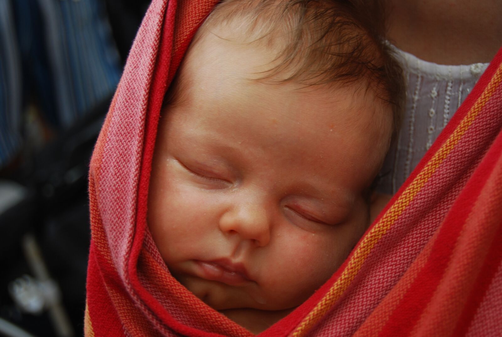 Nikon D60 sample photo. Baby, scarf, asleep photography