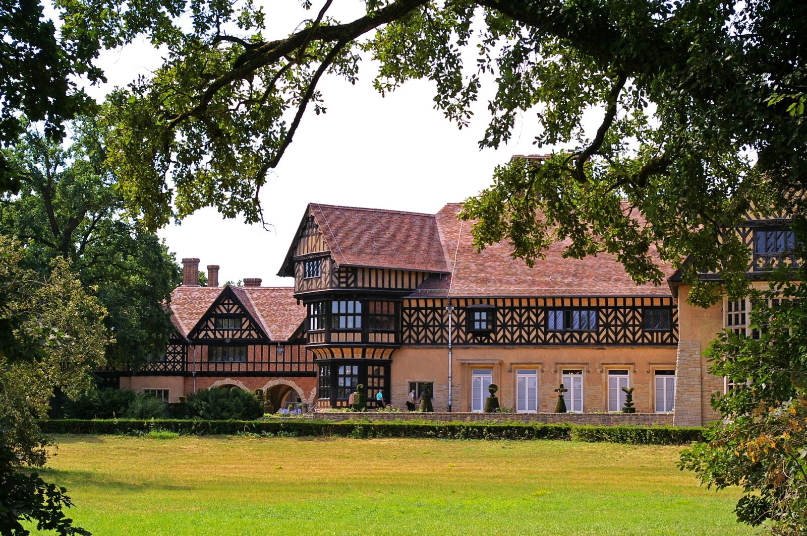 Pentax *ist DL2 sample photo. Schloss cecilienhof, in the photography