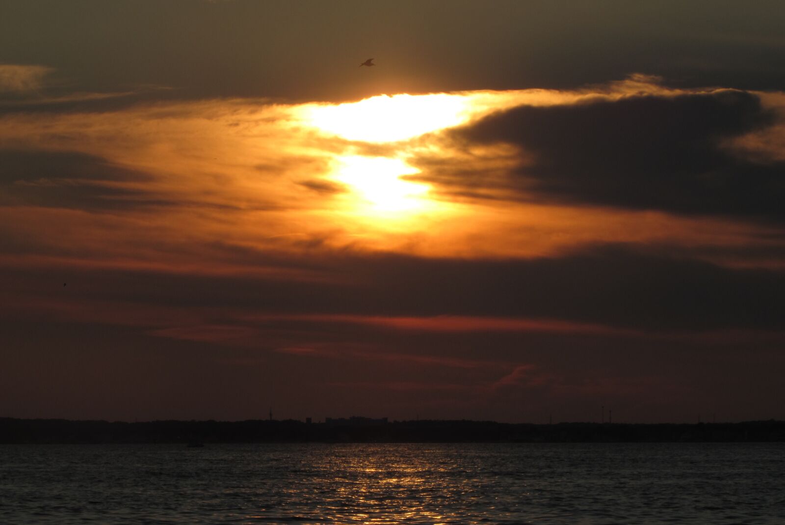 Canon PowerShot SX510 HS sample photo. Sunset, water, bay photography