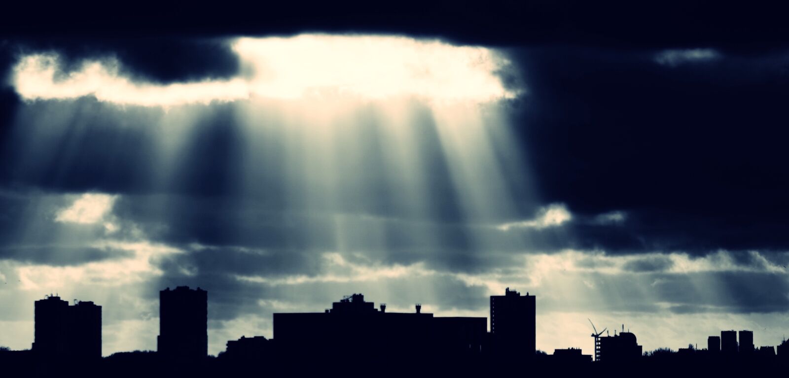 Sony ILCA-77M2 sample photo. Skyline, silhouette, urban photography