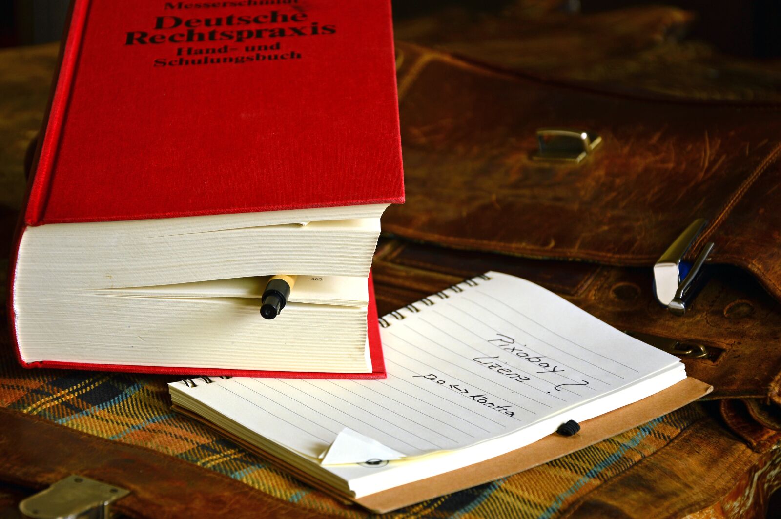 Nikon D3200 sample photo. Thoughts, notebook, book photography
