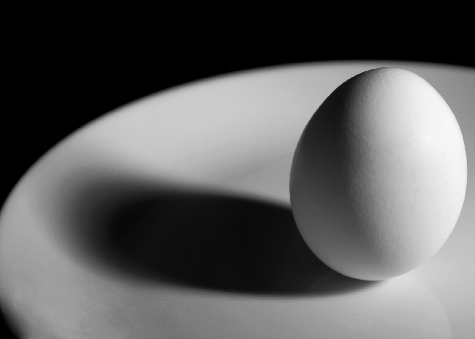 Pentax K-m (K2000) sample photo. Egg, breakfast, black and photography