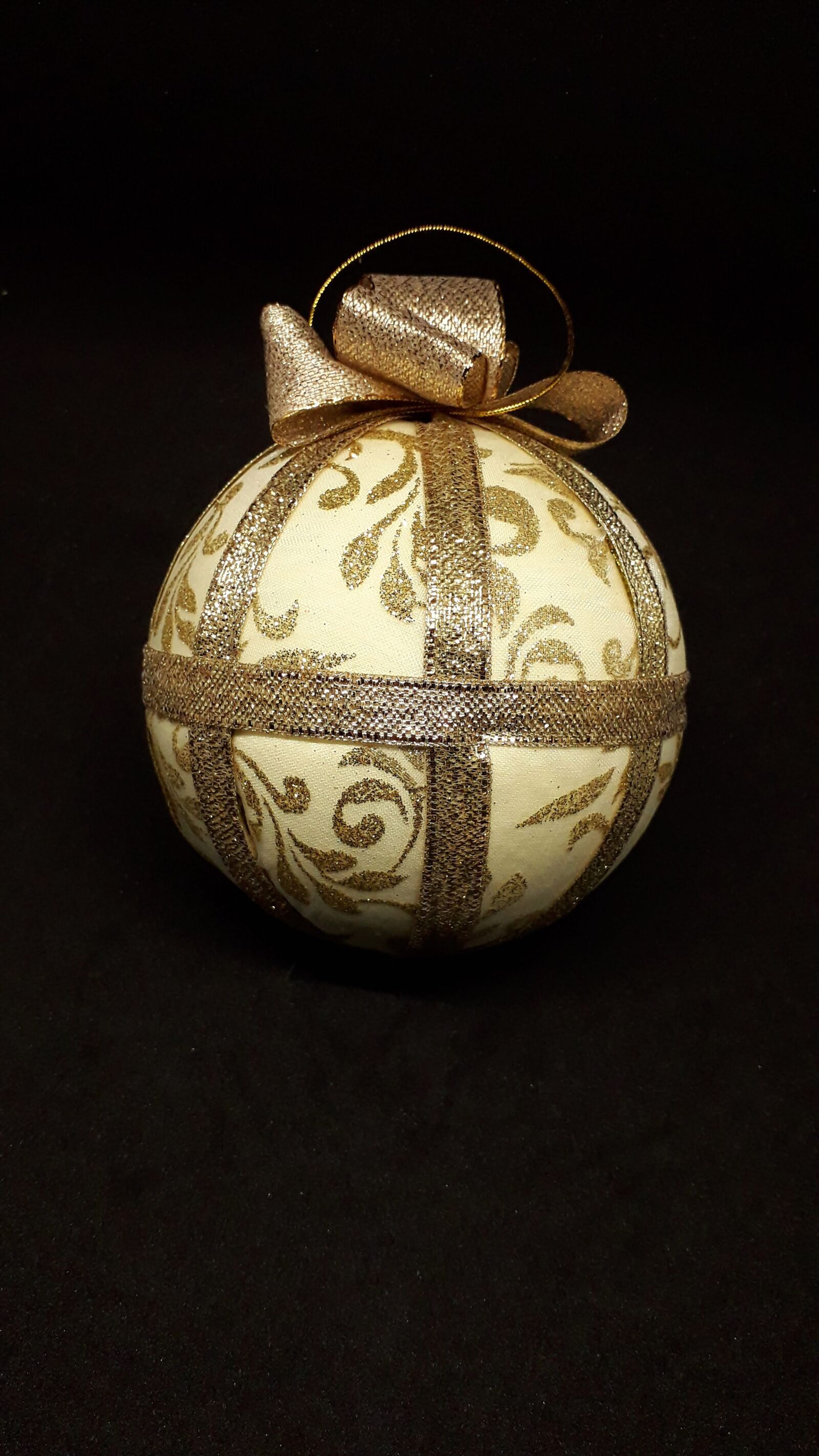Samsung Galaxy J6 sample photo. Christmas, gift, gifts photography