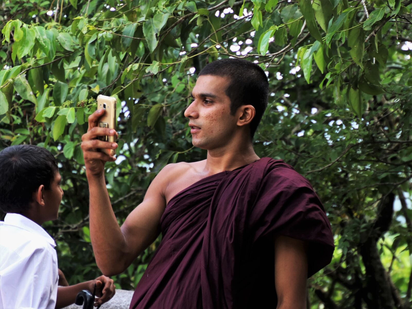 Canon EOS 80D sample photo. Phone, monk, at the photography
