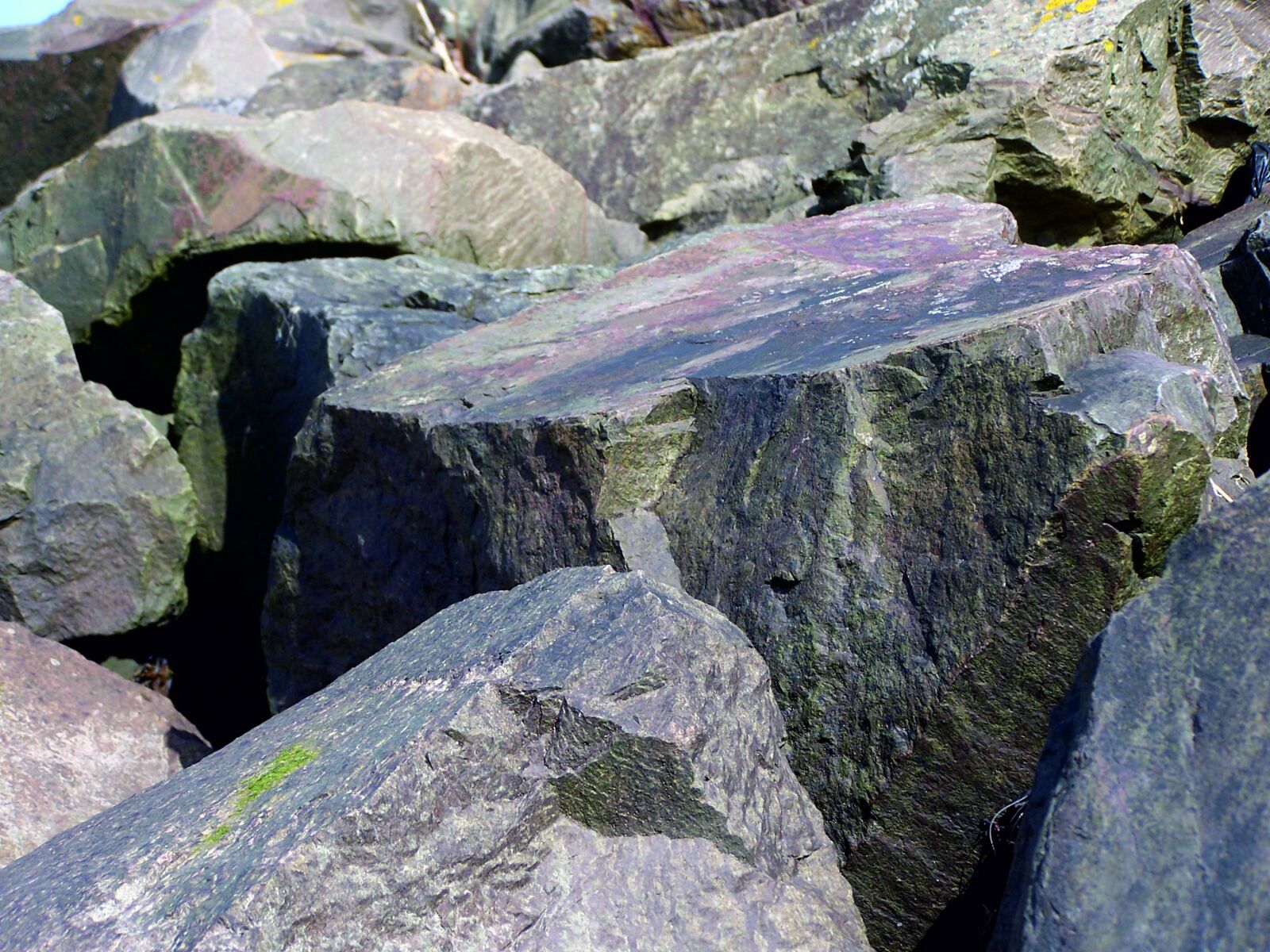 Kodak Z740 ZOOM DIGITAL CAMERA sample photo. Rocks, boulders, stone photography