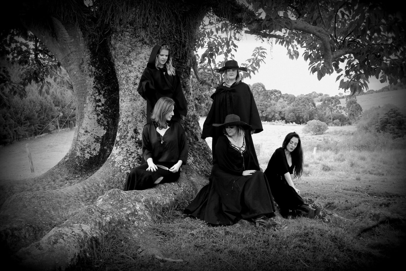 Canon EOS 600D (Rebel EOS T3i / EOS Kiss X5) sample photo. Witch, magic, mystery photography
