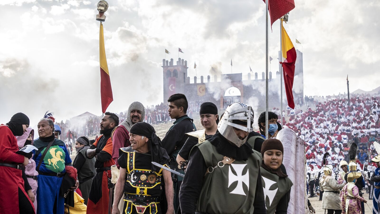 Sony a7 + Sony E 55-210mm F4.5-6.3 OSS sample photo. Soldiers, castle, knight photography