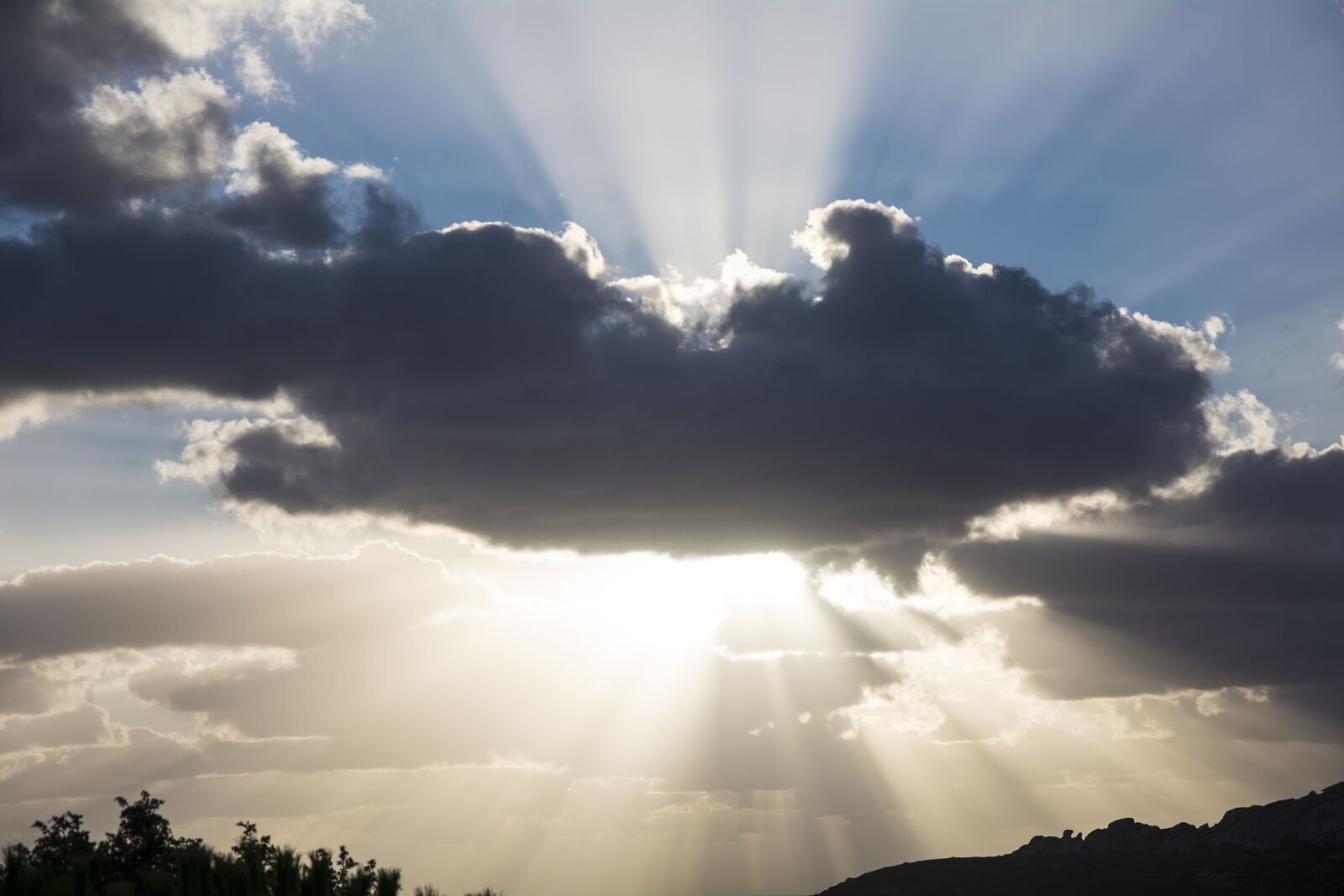Nikon D7100 sample photo. Clouds, sun, weather photography