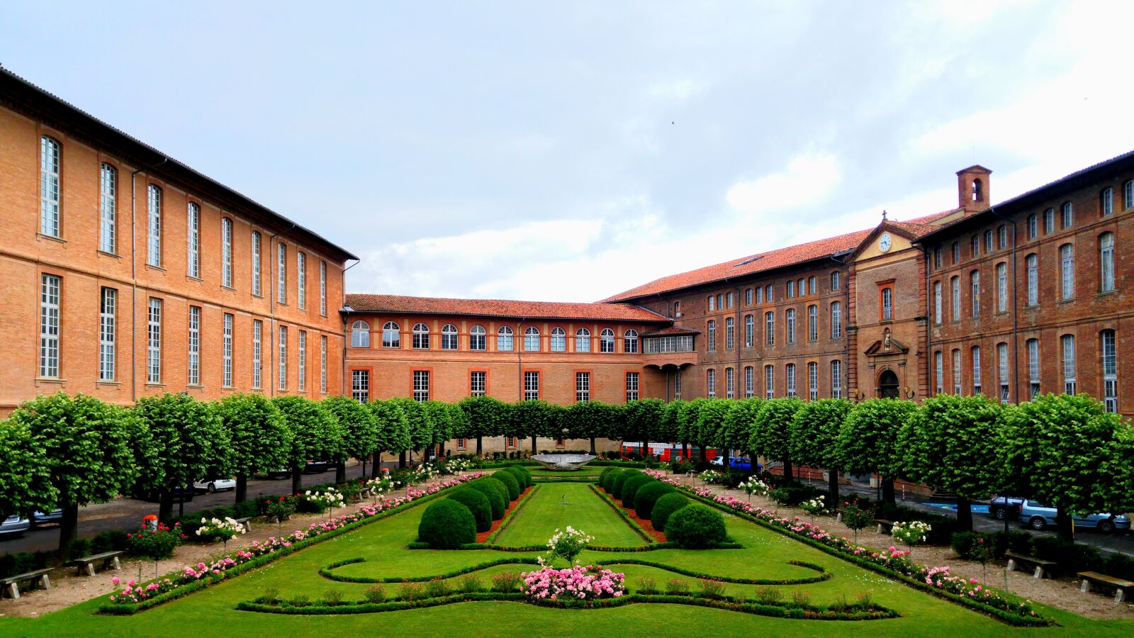 LG G4 sample photo. Architecture, building, toulouse photography