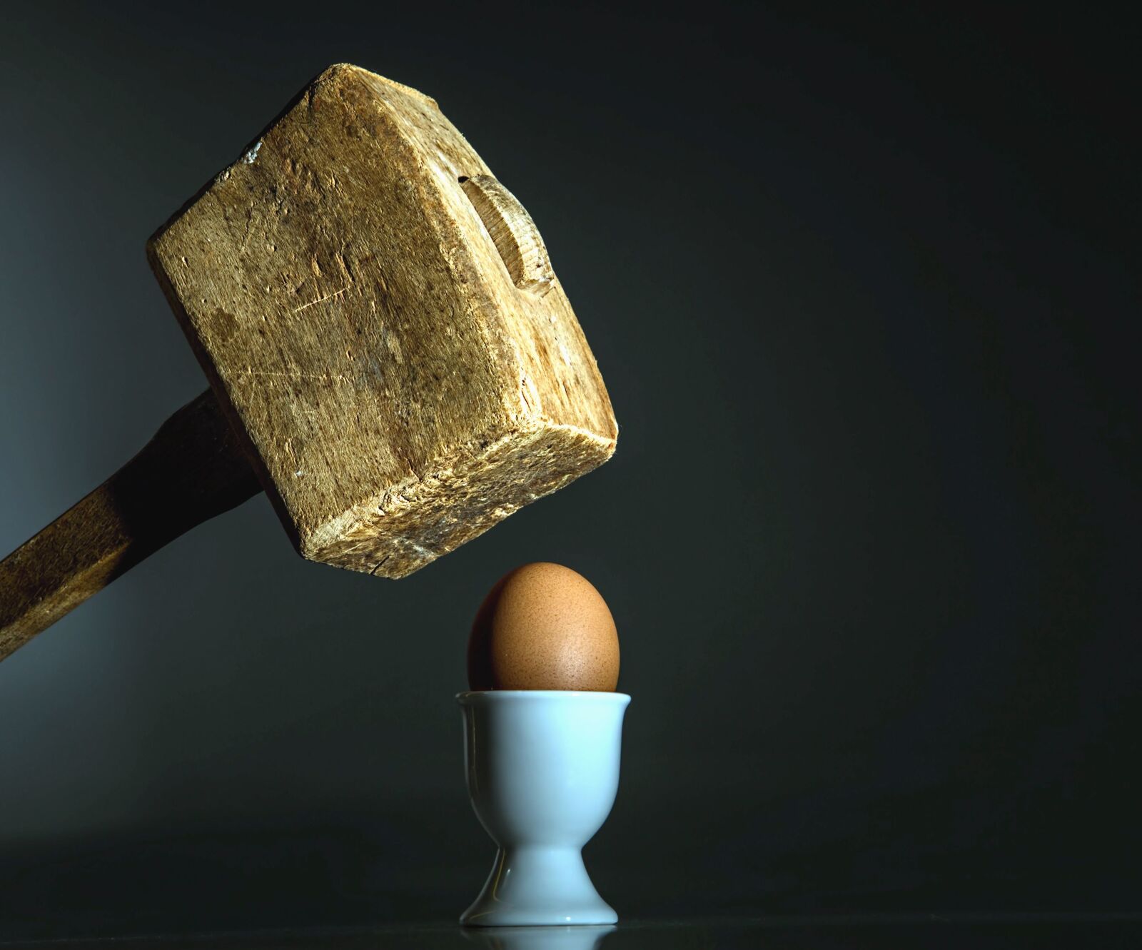 Canon EOS 70D sample photo. Egg, holder, hammer, food photography
