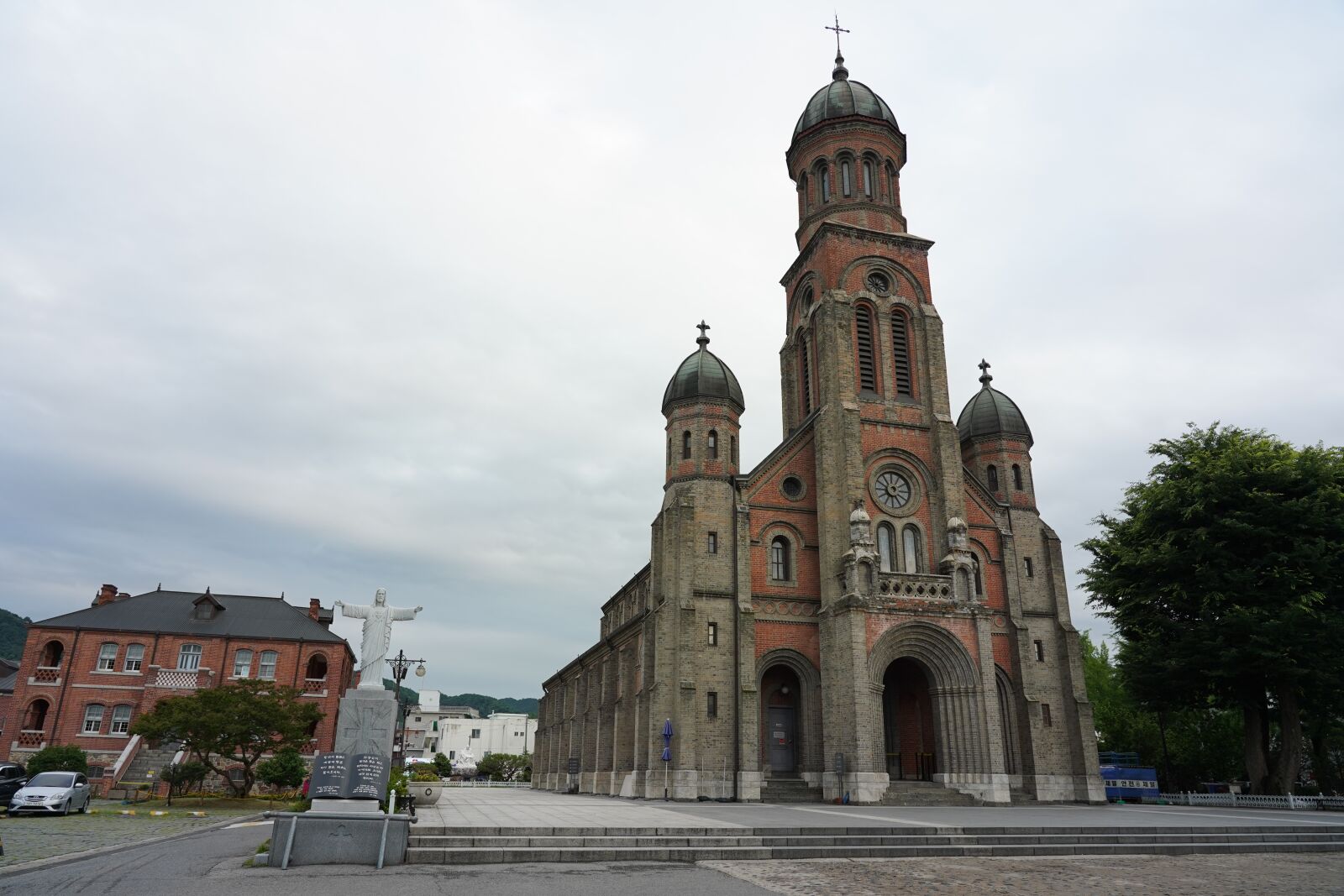 Sony FE 24-105mm F4 G OSS sample photo. Cathedral, jeonju cathedral, the photography